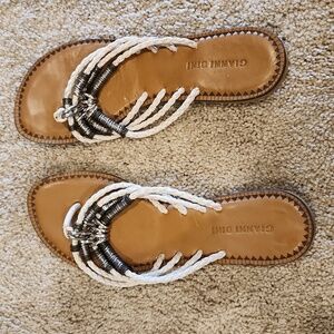 Gianni Bini beige sandals